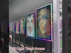 Monitor z zakrzywionym ekranem dotykowym o przekątnej 43 cali