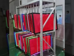 32 cali skrzywiony monitor dotykowy